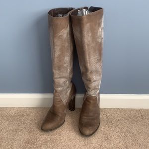 Enzo Angiolini- 8M - Dark brown leather - 4” heels- hits just below the knee